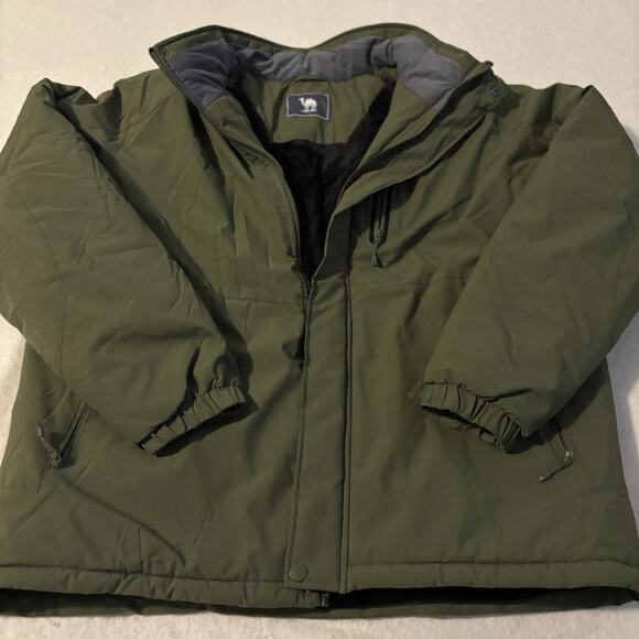 Camel Crown Men's Waterproof Hooded Jacket Green Size XL - Picture 1 of 11